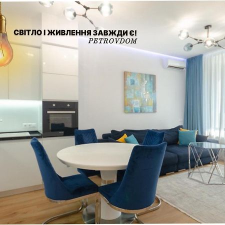 Petrovdom Apartment 77-94-59 In Rc Tetris Hall, Dilova Street 1-2 Kiev Exterior foto