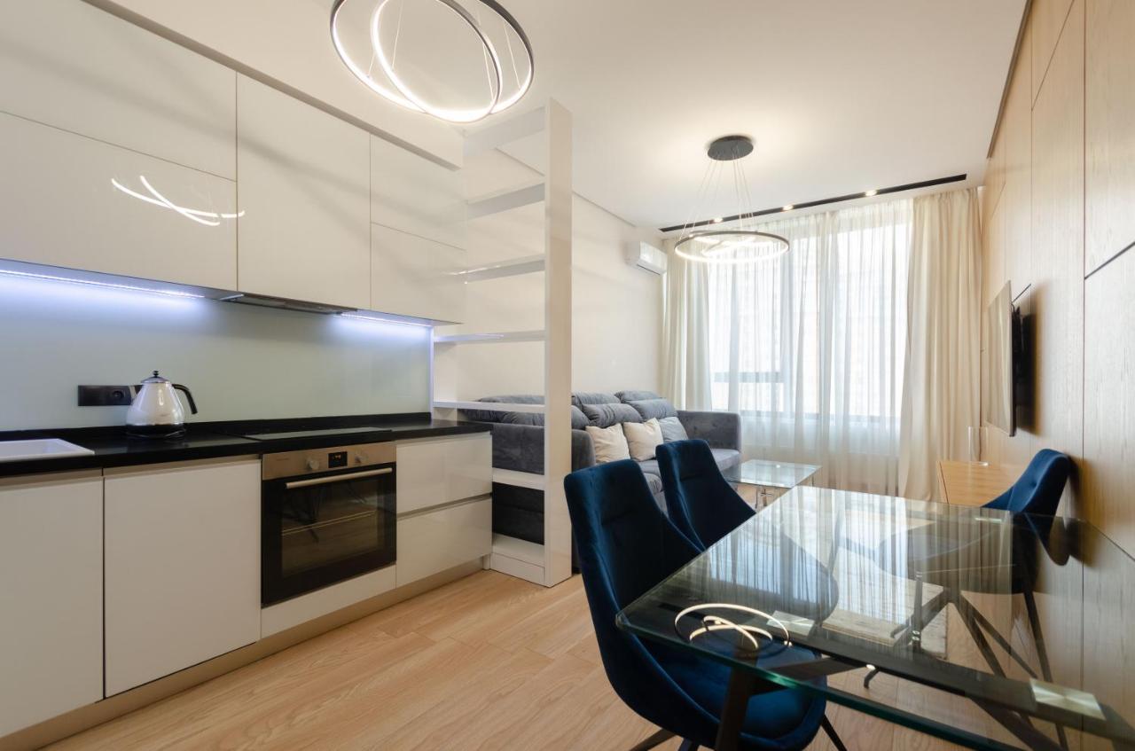 Petrovdom Apartment 77-94-59 In Rc Tetris Hall, Dilova Street 1-2 Kiev Exterior foto