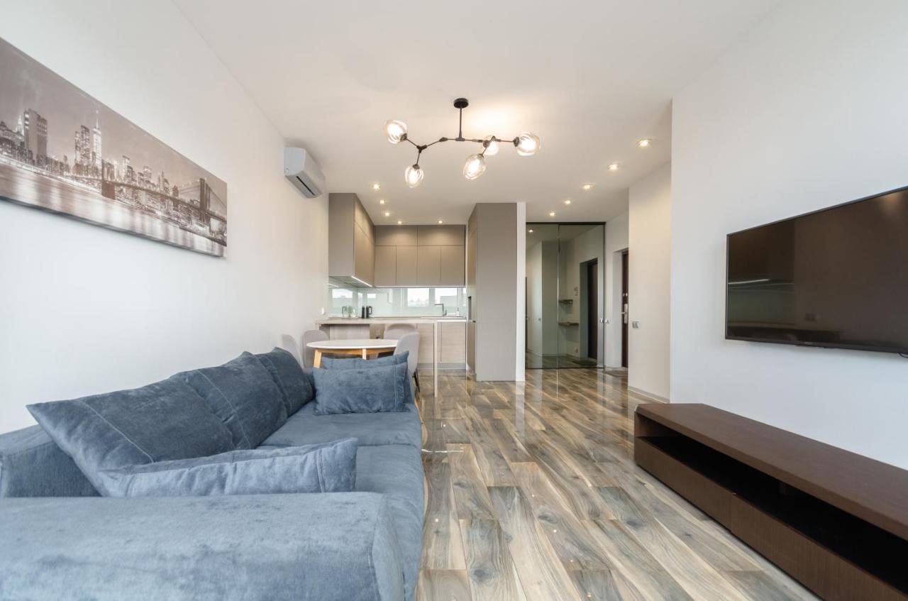 Petrovdom Apartment 77-94-59 In Rc Tetris Hall, Dilova Street 1-2 Kiev Exterior foto