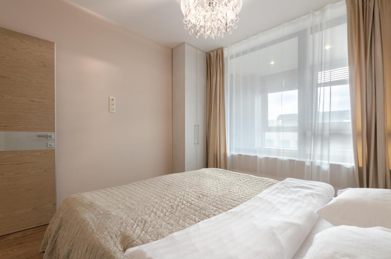 Petrovdom Apartment 77-94-59 In Rc Tetris Hall, Dilova Street 1-2 Kiev Exterior foto