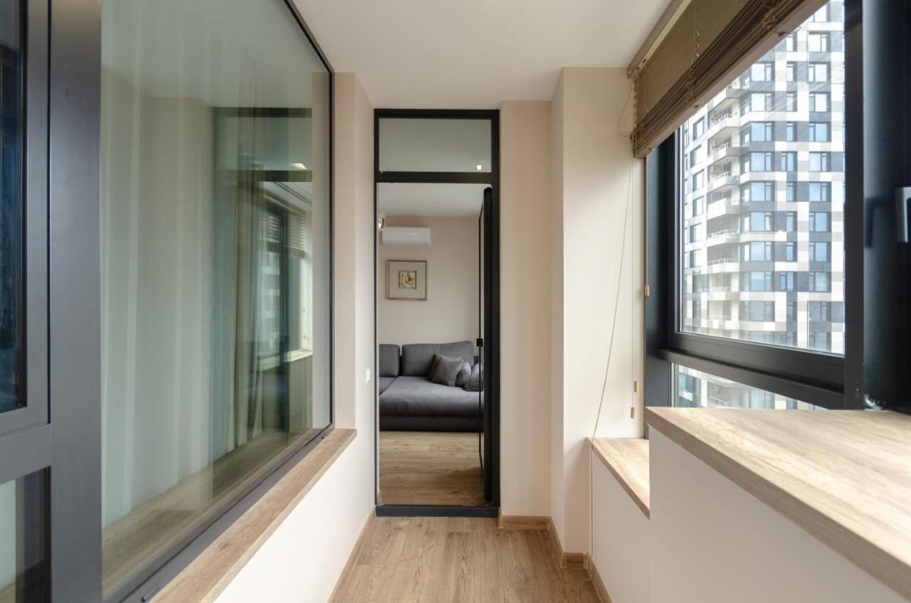 Petrovdom Apartment 77-94-59 In Rc Tetris Hall, Dilova Street 1-2 Kiev Exterior foto