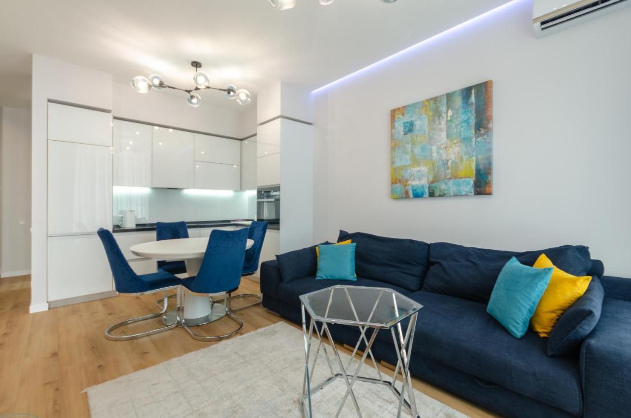 Petrovdom Apartment 77-94-59 In Rc Tetris Hall, Dilova Street 1-2 Kiev Exterior foto